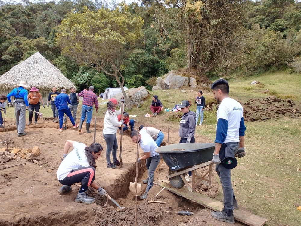 哥倫比亞｜山林育苗教與學｜長期工作營